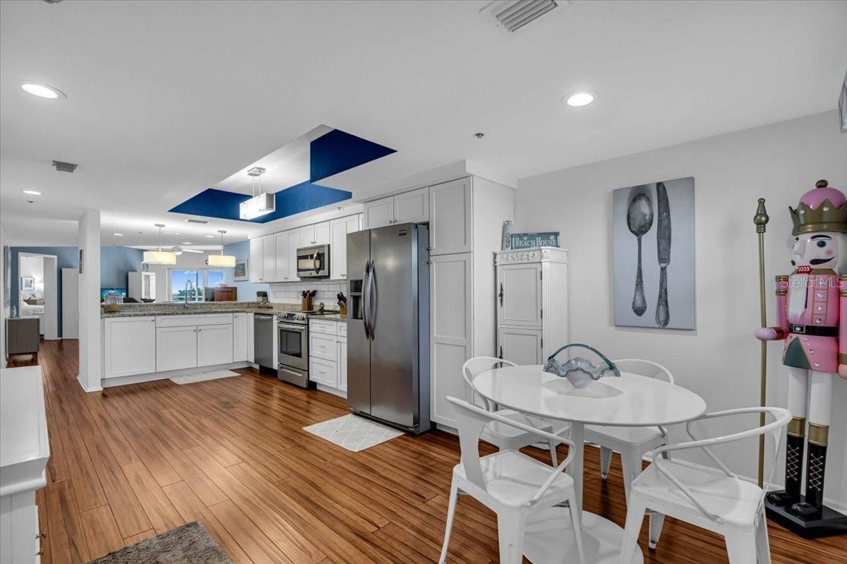 5621 GULF OF MEXICO DR #102, LONGBOAT KEY, FL — photo 4