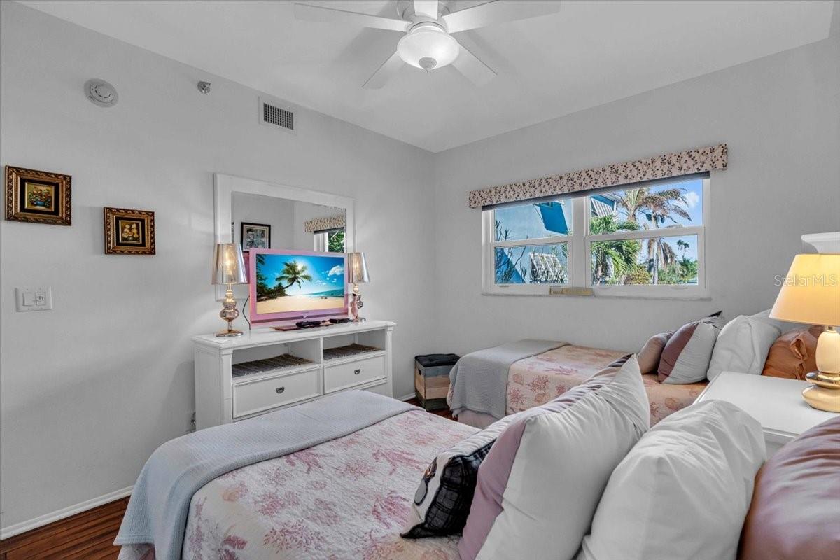 5621 GULF OF MEXICO DR #102, LONGBOAT KEY, FL — photo 13