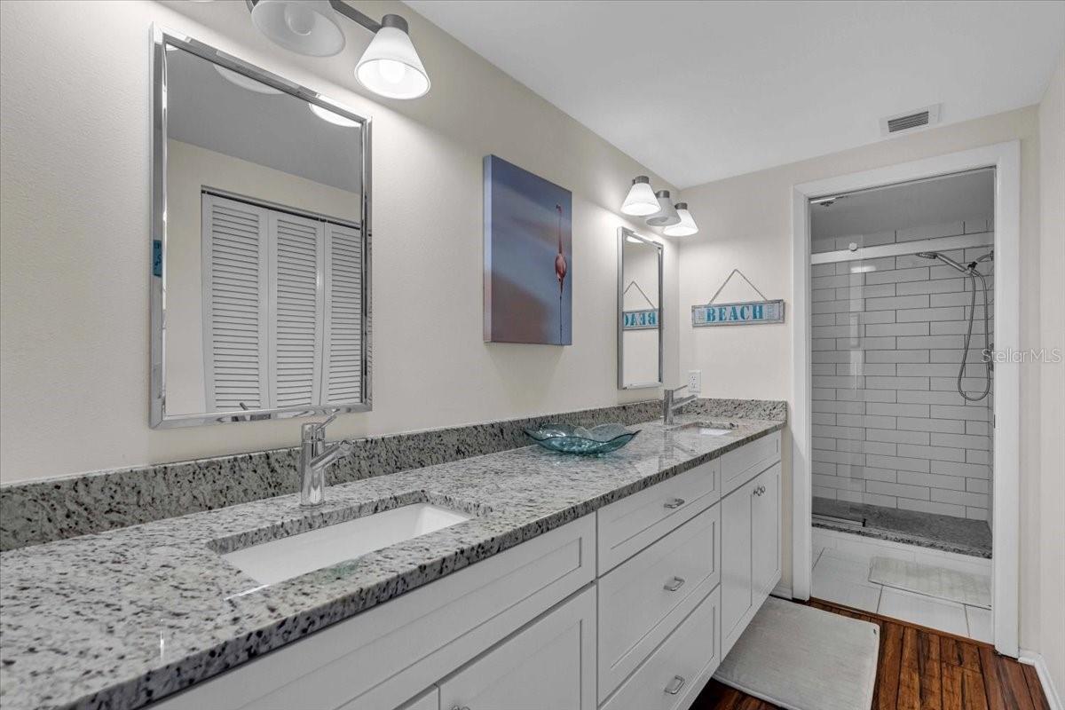 5621 GULF OF MEXICO DR #102, LONGBOAT KEY, FL — photo 31