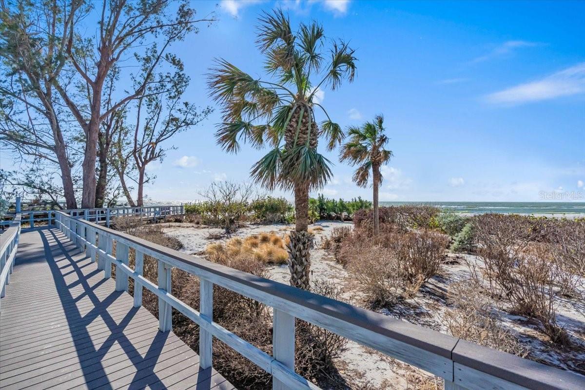 5621 GULF OF MEXICO DR #102, LONGBOAT KEY, FL — photo 41