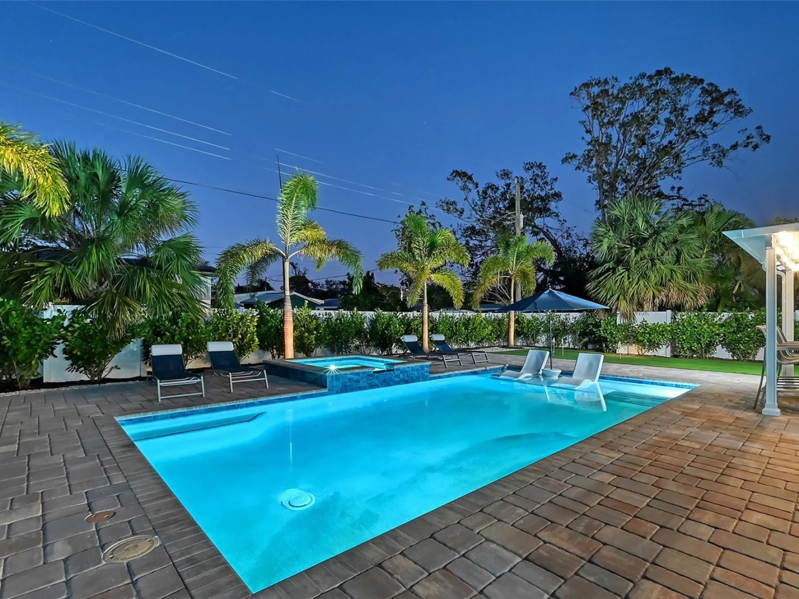 2365 BAY ST, SARASOTA, FL — photo 44