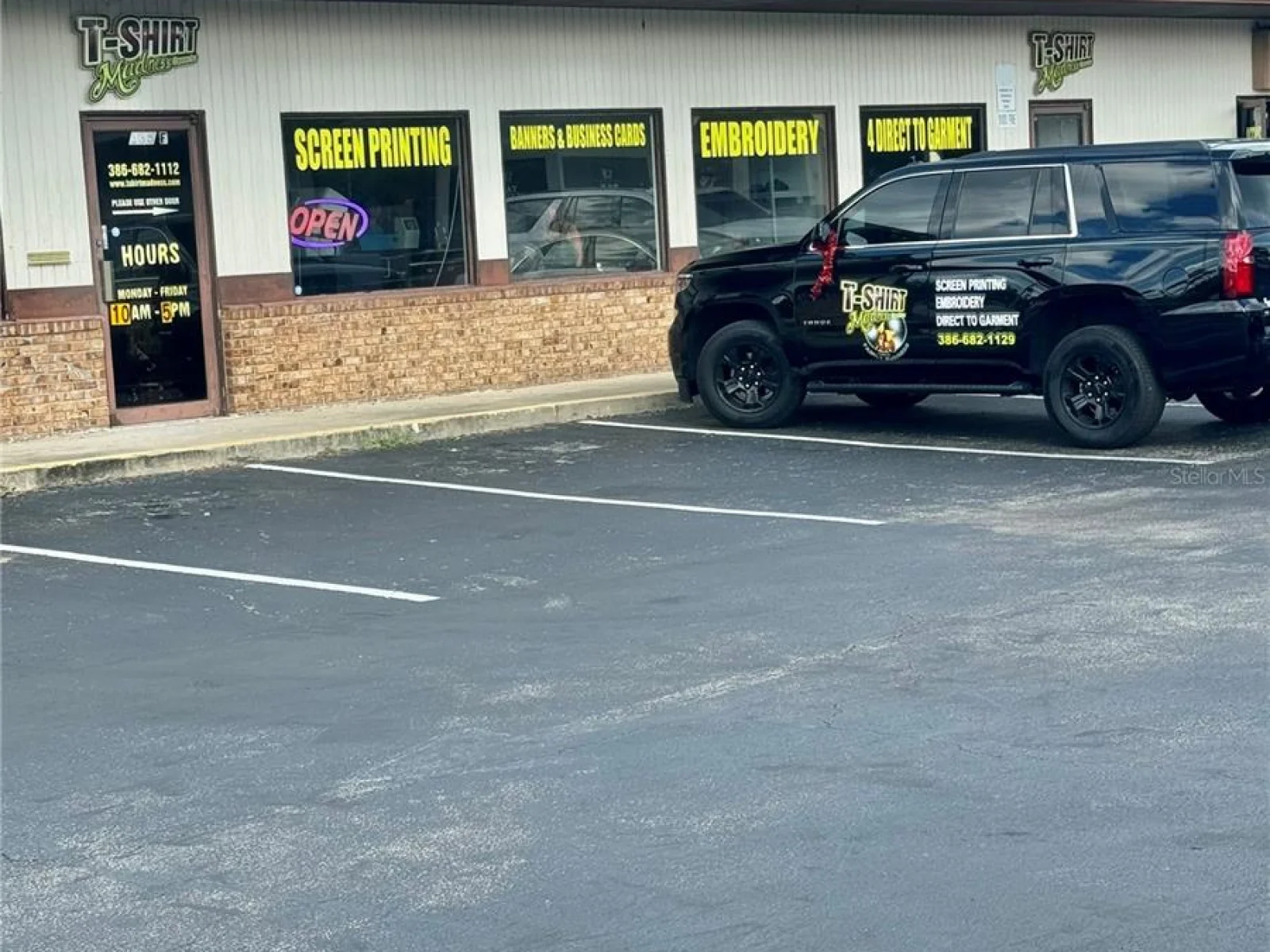 2335 S RIDGEWOOD AVE, SOUTH DAYTONA, FL — photo 1