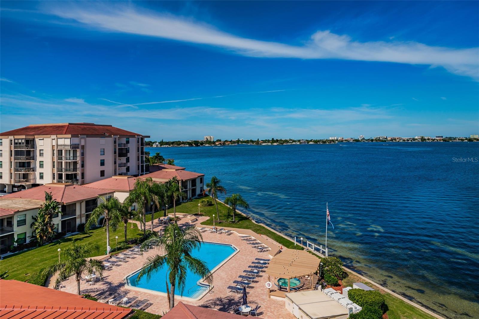 6051 SUN BLVD #305, ST PETERSBURG, FL — photo 4