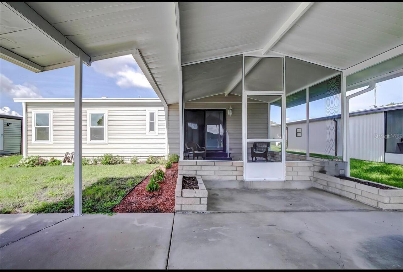 3145 HIDDEN LAKE DR, WESLEY CHAPEL, FL
