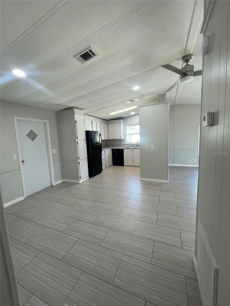 3145 HIDDEN LAKE DR, WESLEY CHAPEL, FL — photo 8