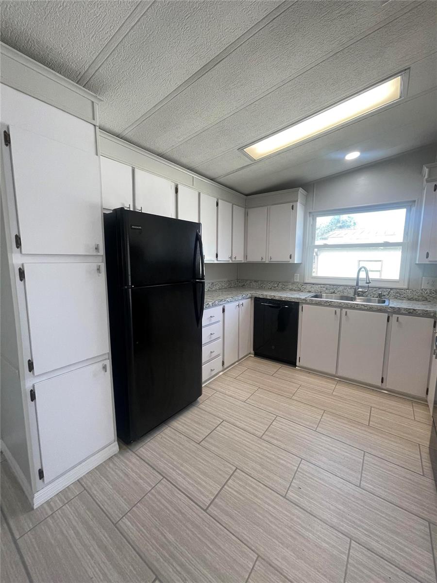 3145 HIDDEN LAKE DR, WESLEY CHAPEL, FL — photo 9