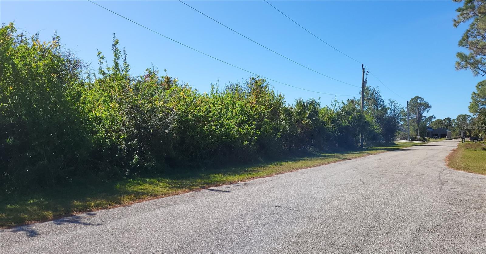 14041 WENZEL AVE, PORT CHARLOTTE, FL — photo 3