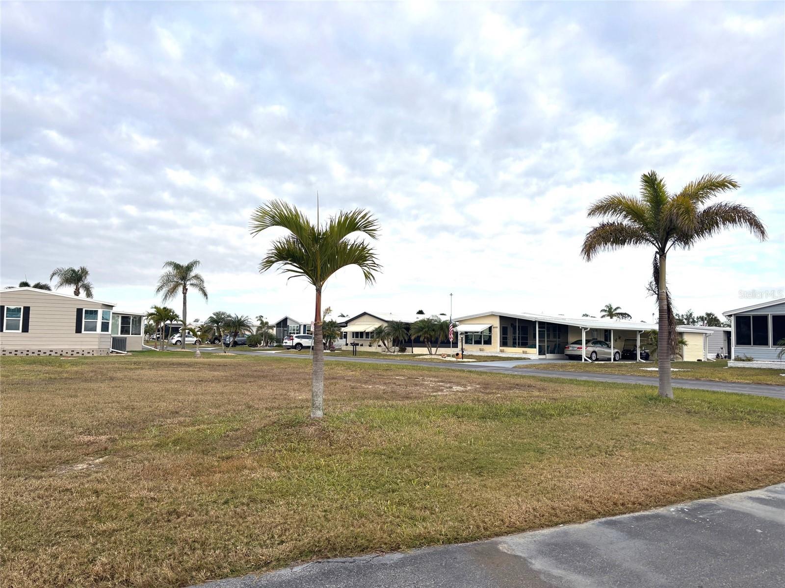 501 SAN CLEMENTE CIR, NORTH PORT, FL