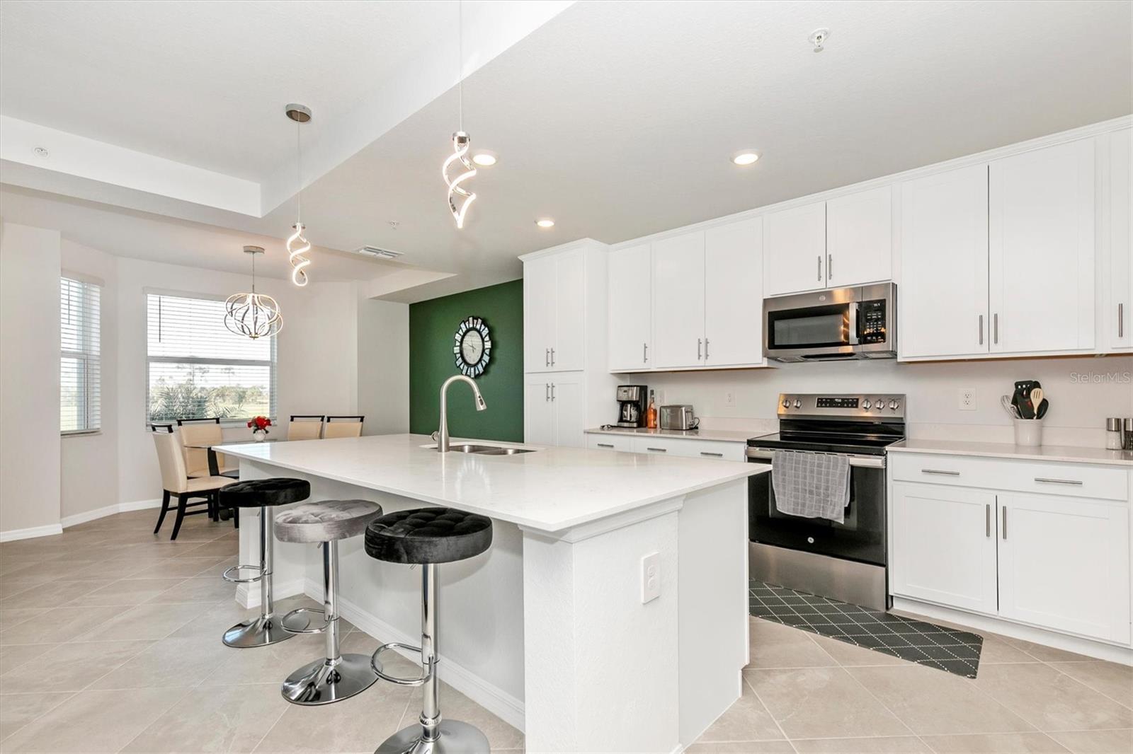 17565 OPAL SAND DR #102, VENICE, FL — photo 3