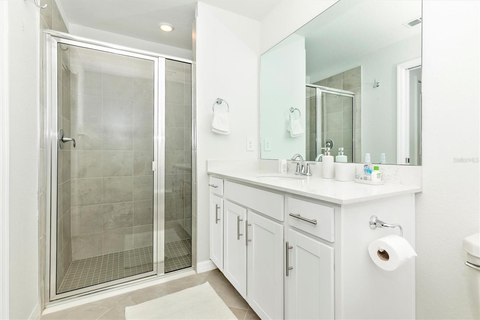 17565 OPAL SAND DR #102, VENICE, FL — photo 32