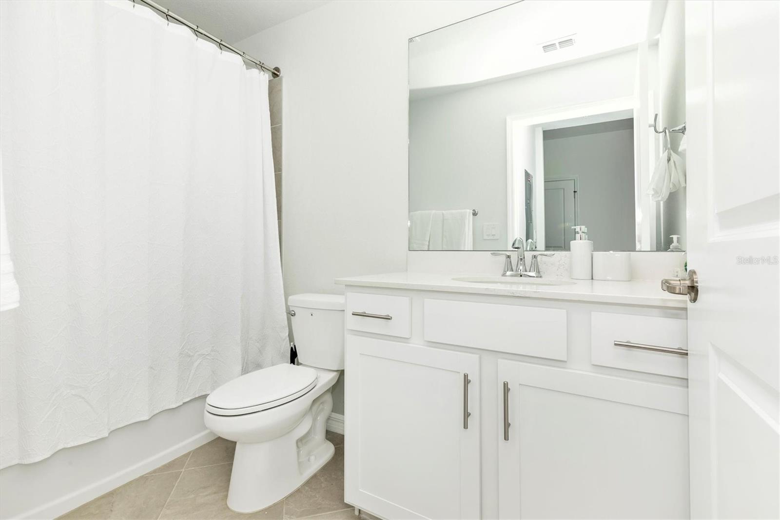 17565 OPAL SAND DR #102, VENICE, FL — photo 36