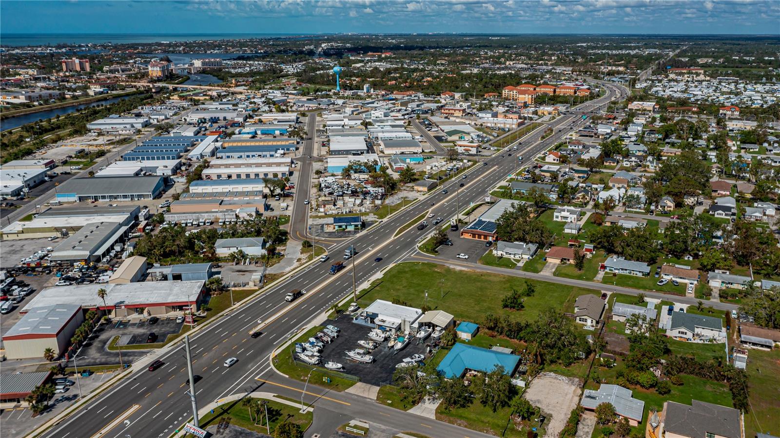 601 US HIGHWAY 41 BYP S, VENICE, FL — photo 11