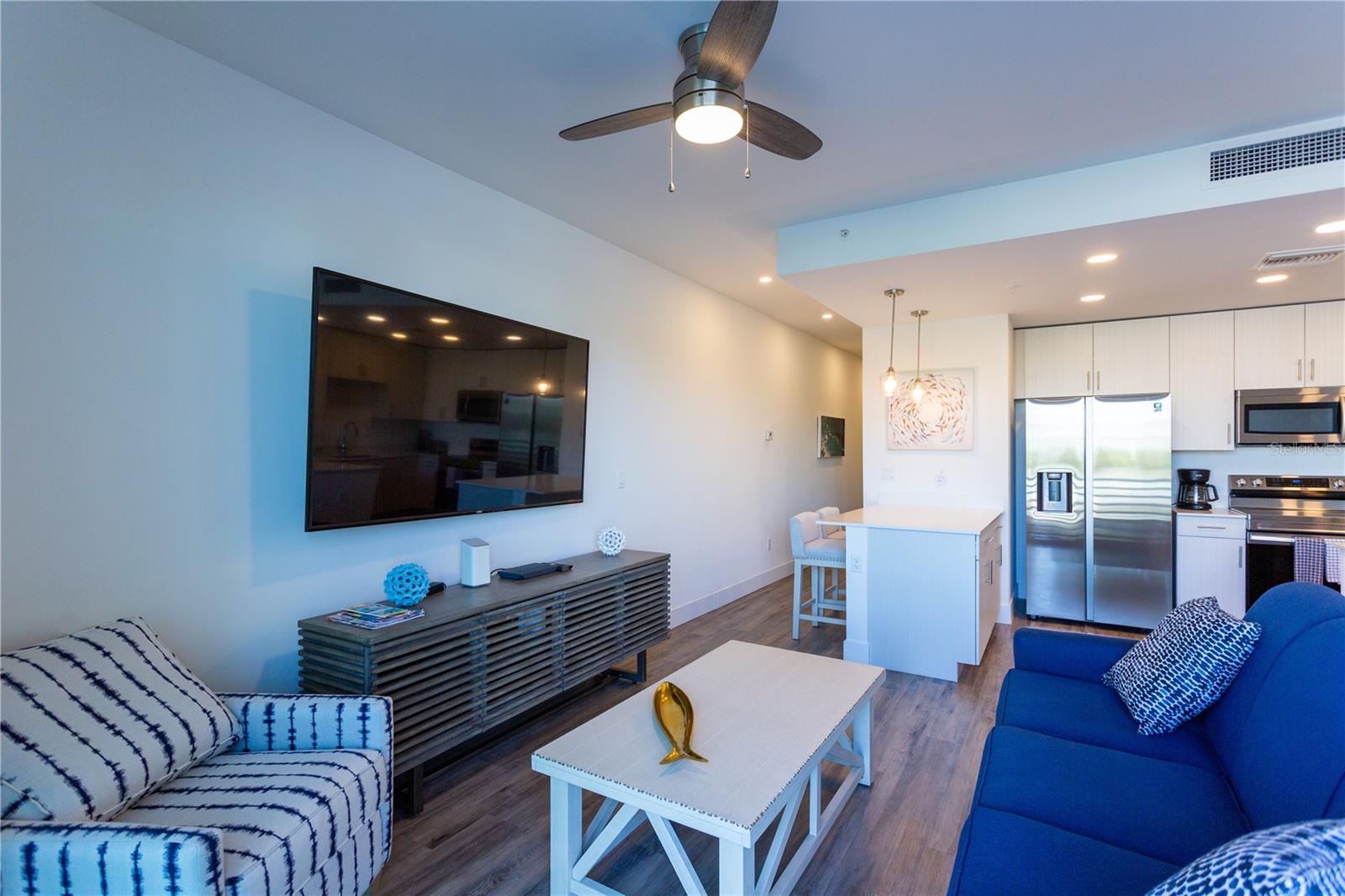 1709 N TAMIAMI TRL #215, SARASOTA, FL — photo 8