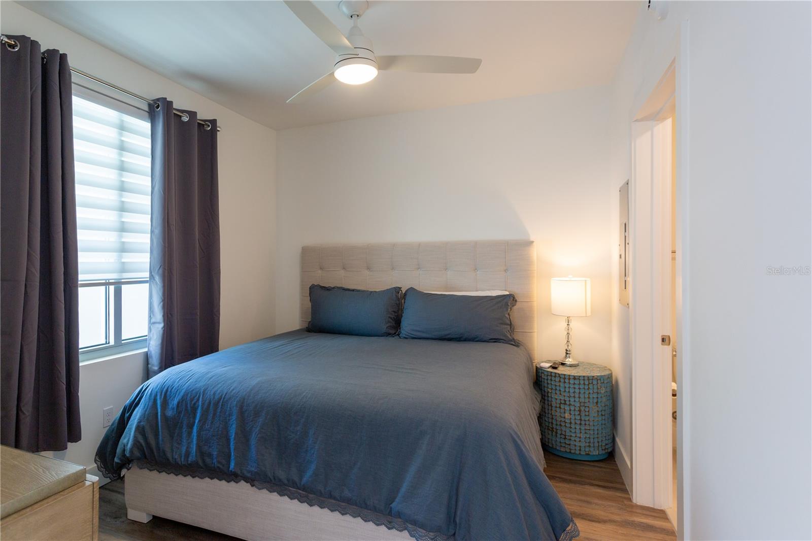 1709 N TAMIAMI TRL #215, SARASOTA, FL — photo 18