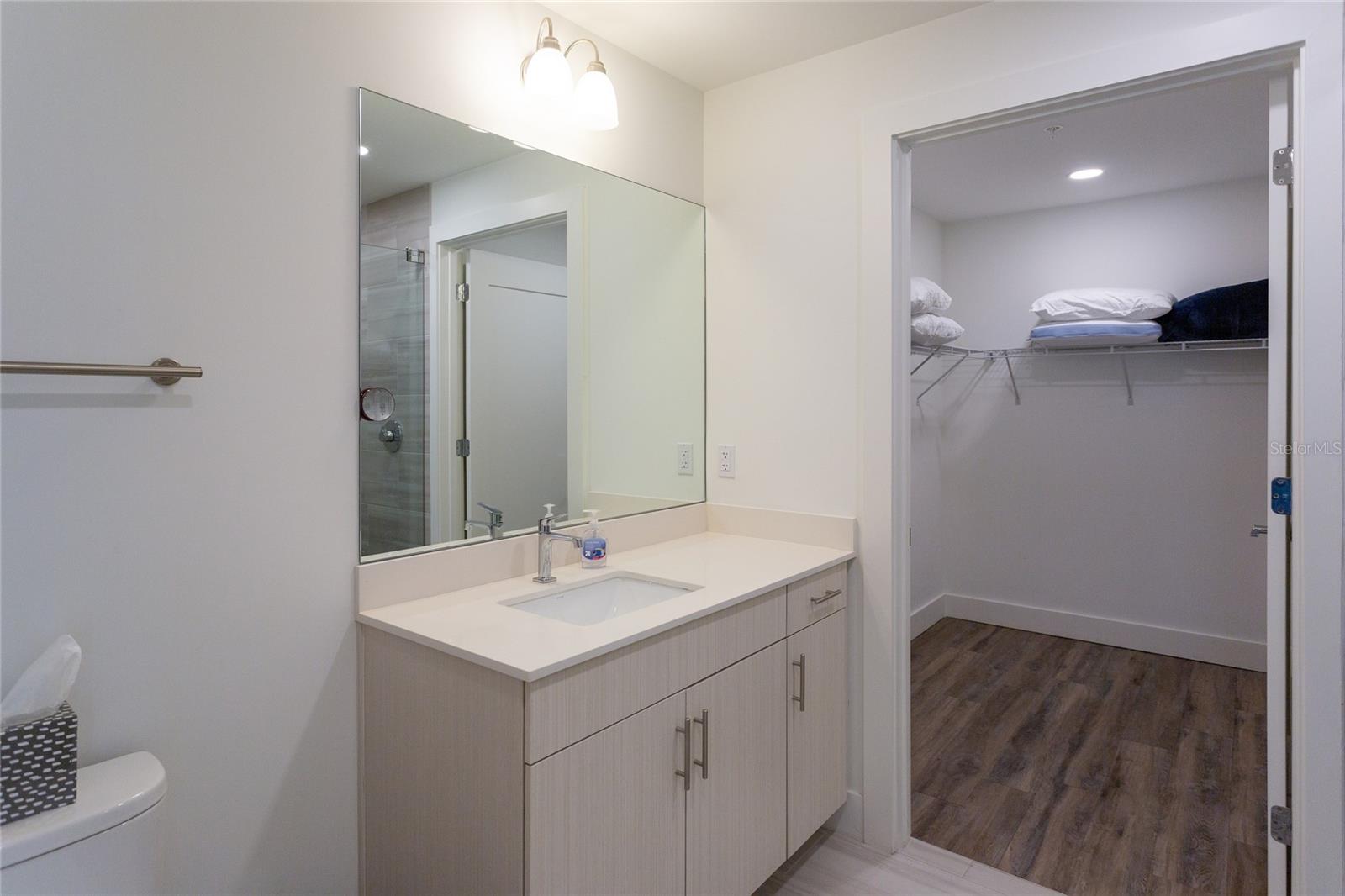 1709 N TAMIAMI TRL #215, SARASOTA, FL — photo 19