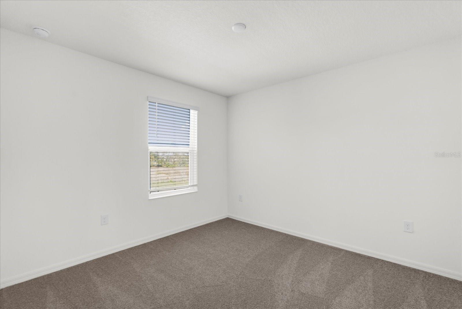 375 SEQUOIA DR, LAKE WALES, FL — photo 9