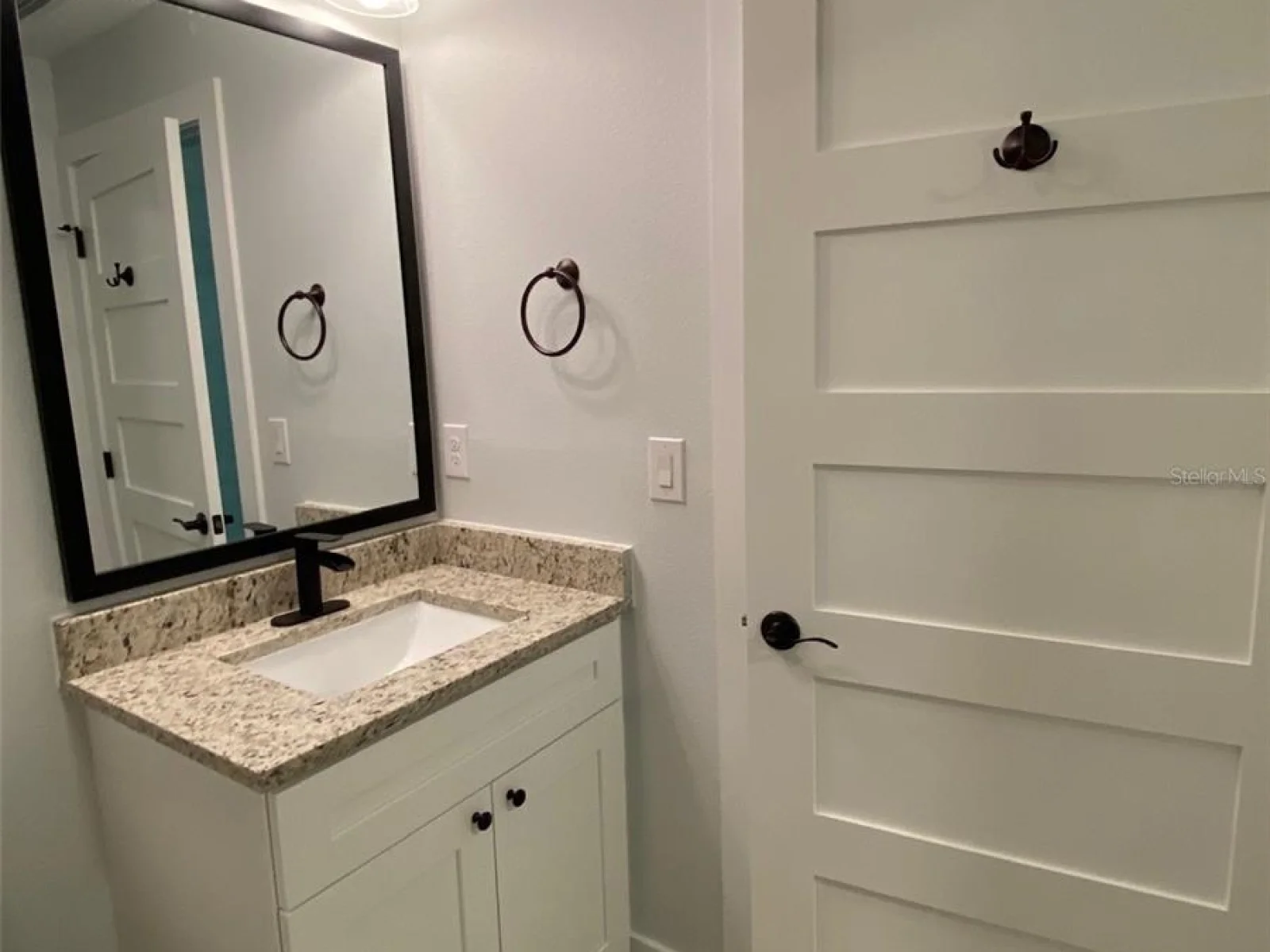 2933 MAIDEN LN, SARASOTA, FL — photo 19