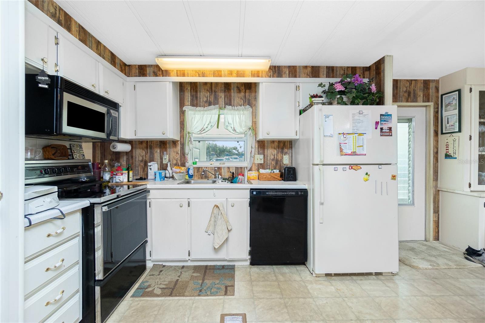 7474 FULMAR AVE, PORT CHARLOTTE, FL — photo 4