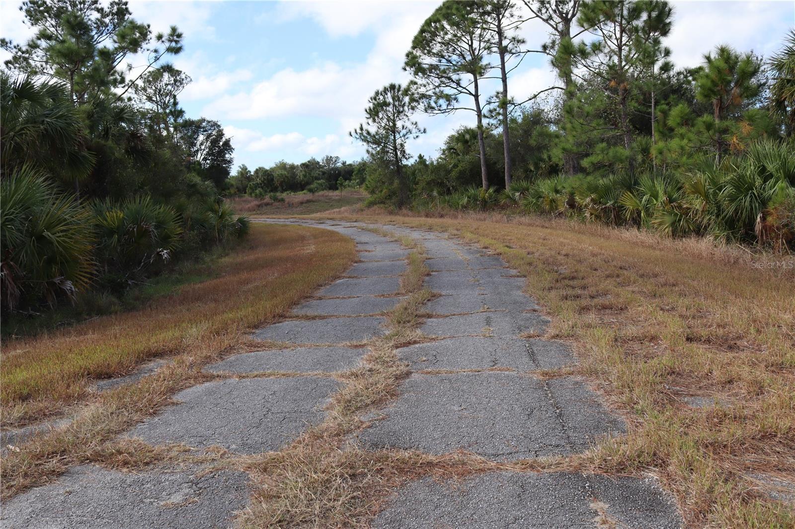 PATRIOT CIR, NORTH PORT, FL — photo 15