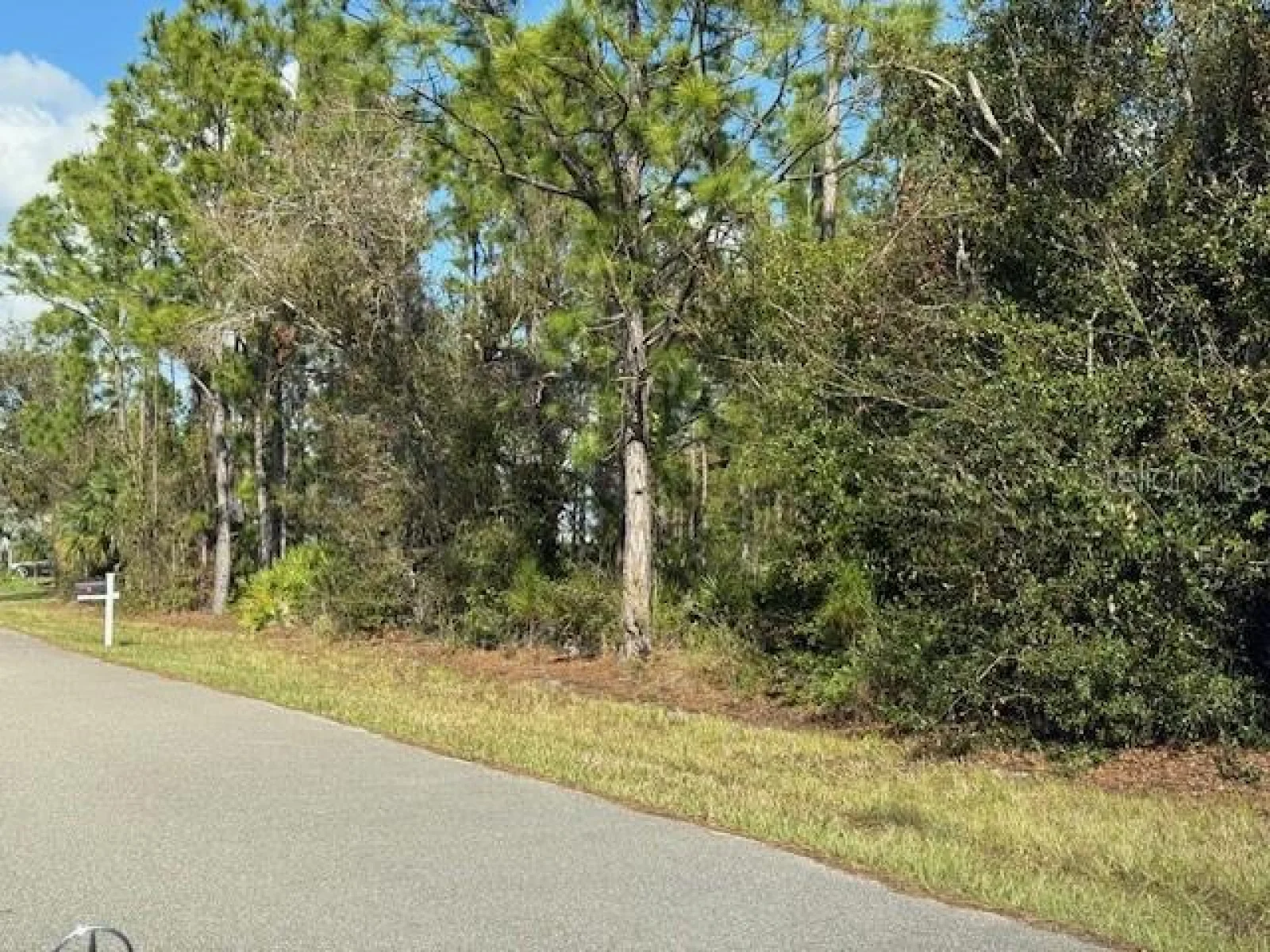 142 ALGONQUIN ST, PORT CHARLOTTE, FL — photo 2