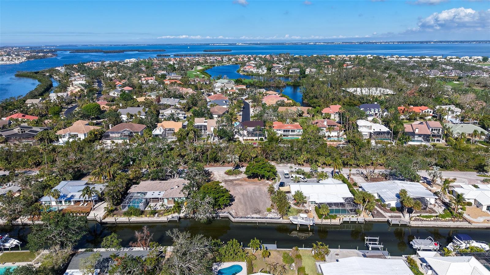 660 LONGVIEW DR, LONGBOAT KEY, FL — photo 32