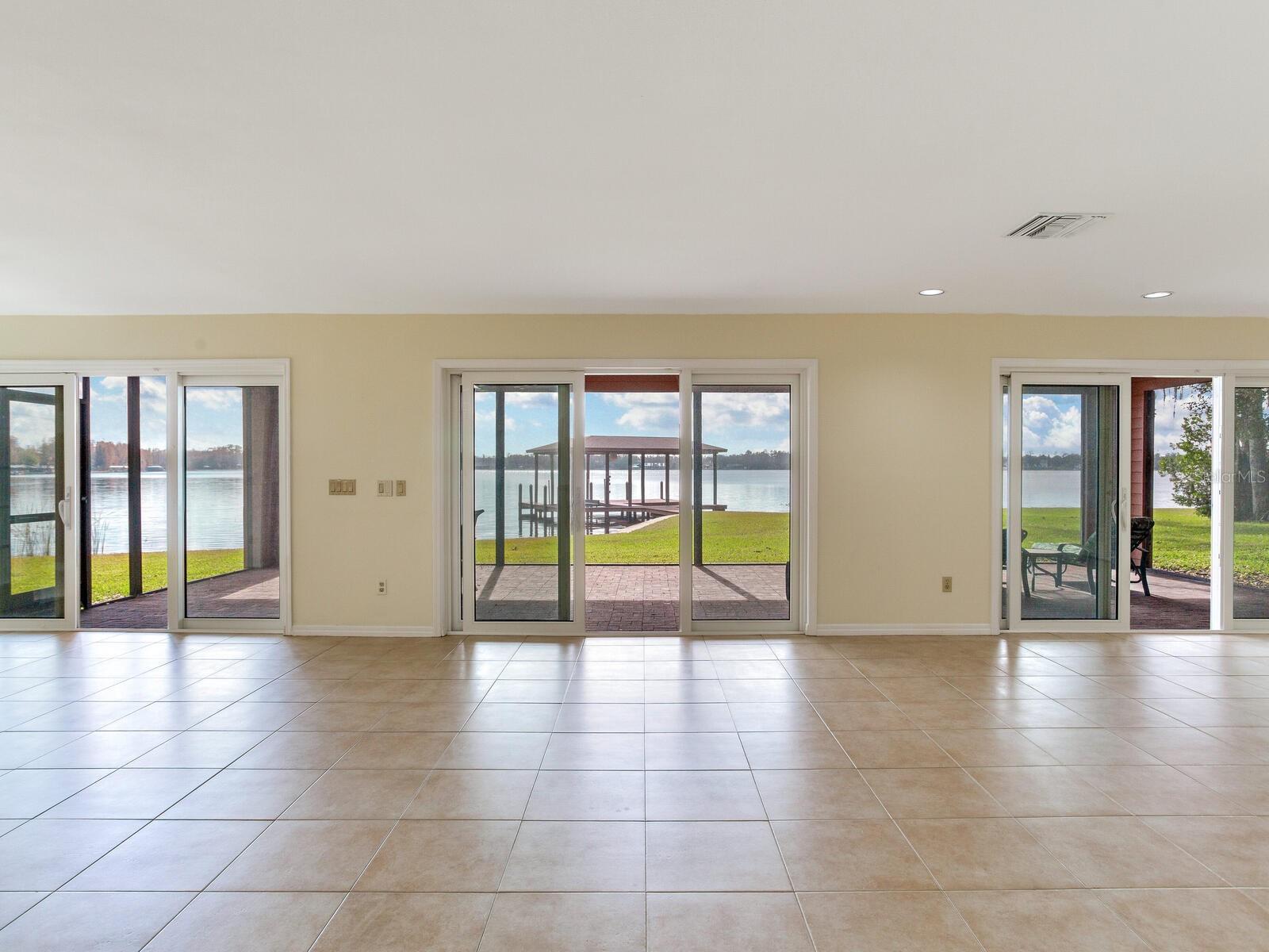 18120 WAYNE RD, ODESSA, FL — photo 38