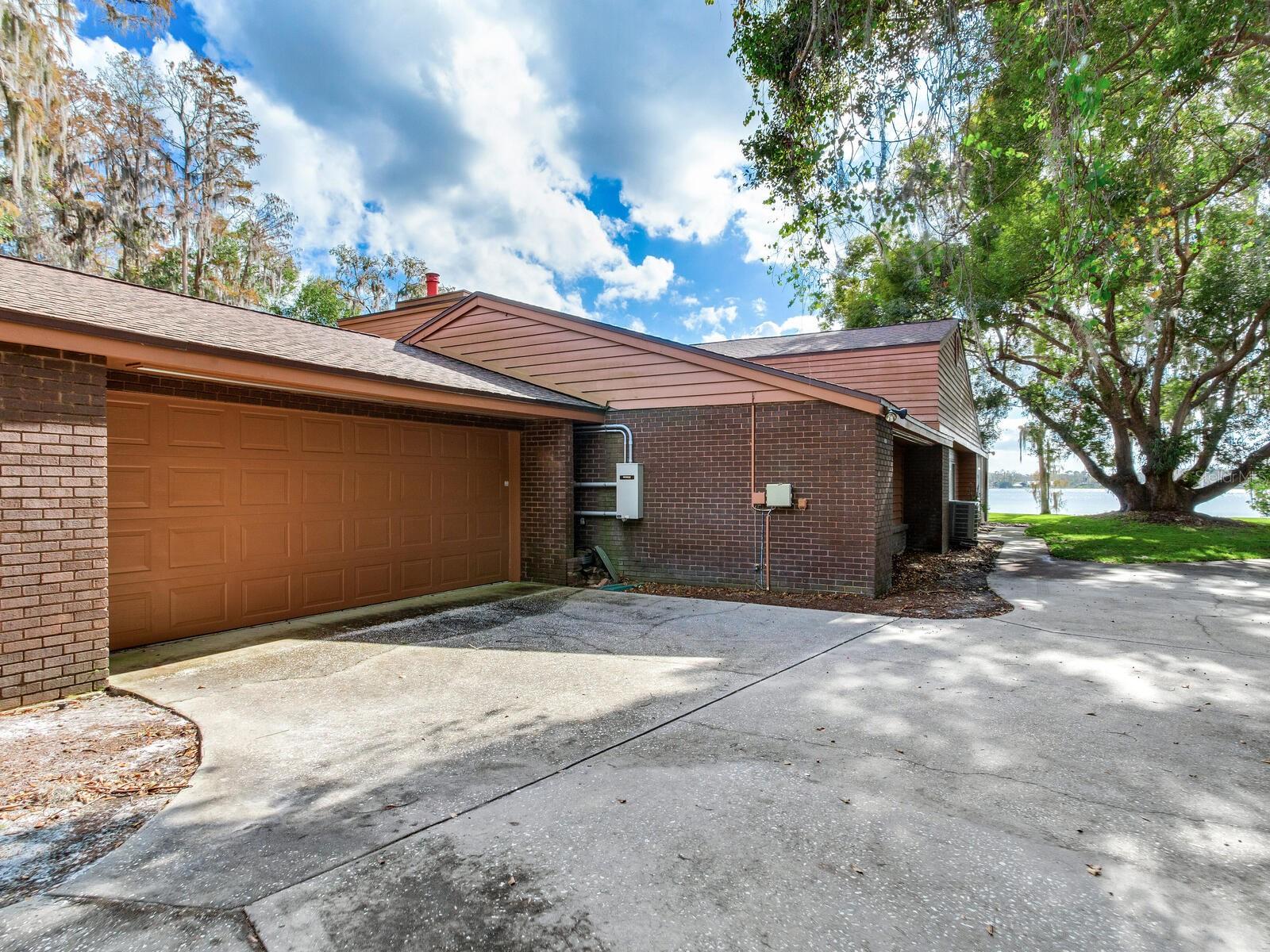 18120 WAYNE RD, ODESSA, FL — photo 94
