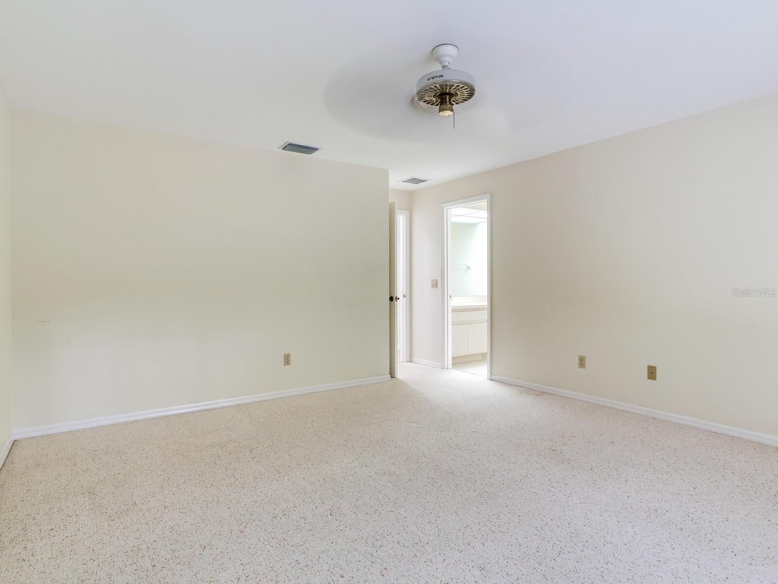 18120 WAYNE RD, ODESSA, FL — photo 51