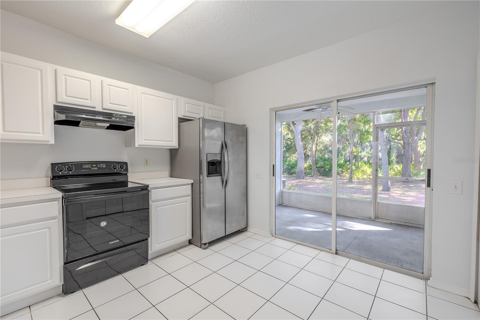 2432 LAKE WOODBERRY CIR, BRANDON, FL — photo 10