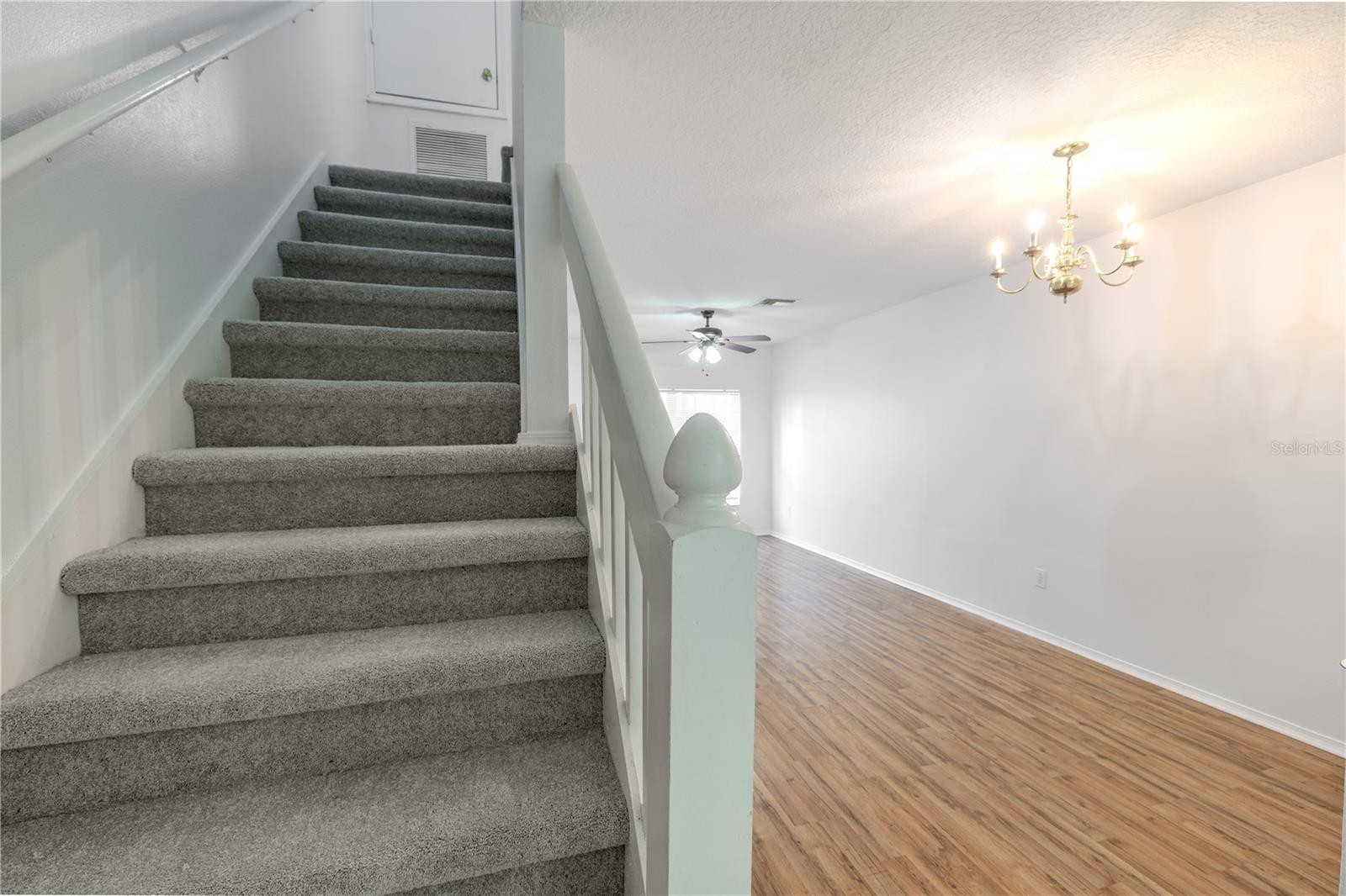 2432 LAKE WOODBERRY CIR, BRANDON, FL — photo 18