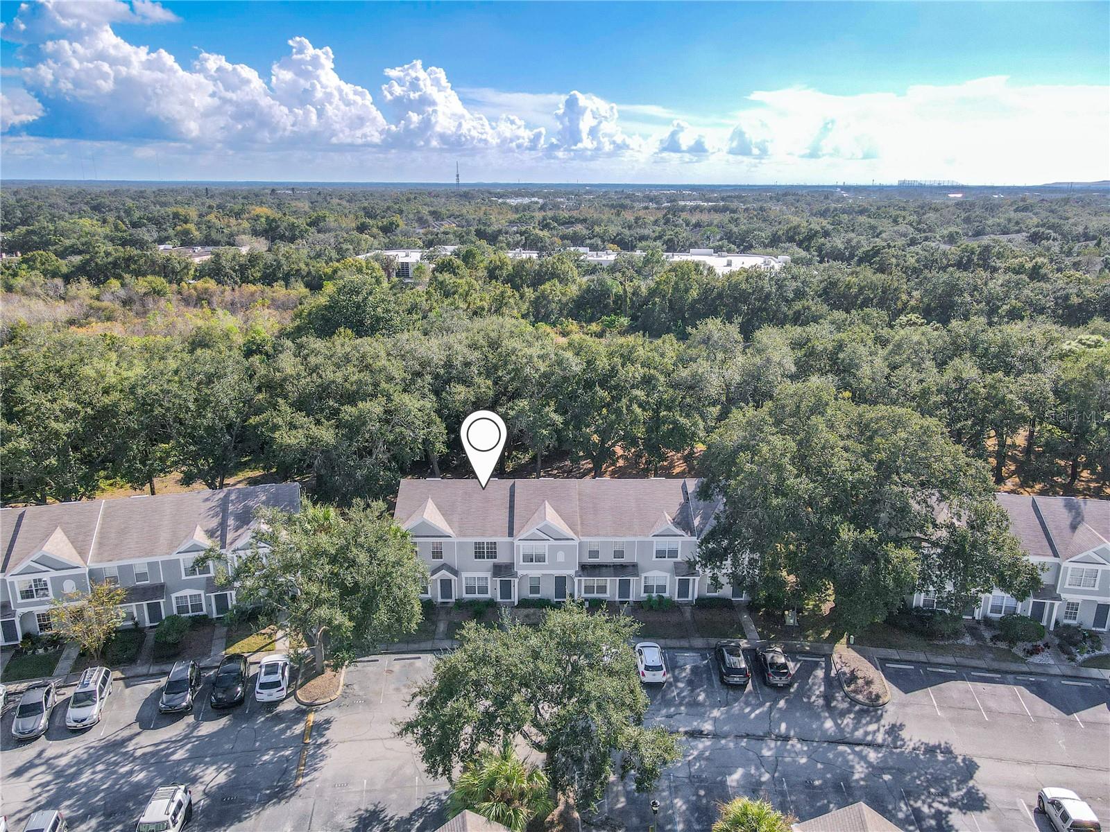 2432 LAKE WOODBERRY CIR, BRANDON, FL — photo 2