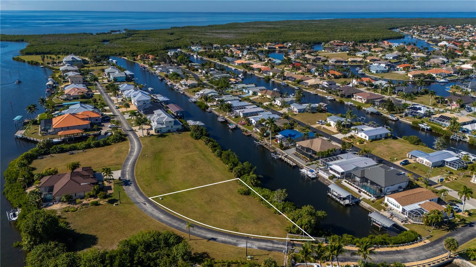 5407 SEA EDGE DR, PUNTA GORDA, FL — photo 6