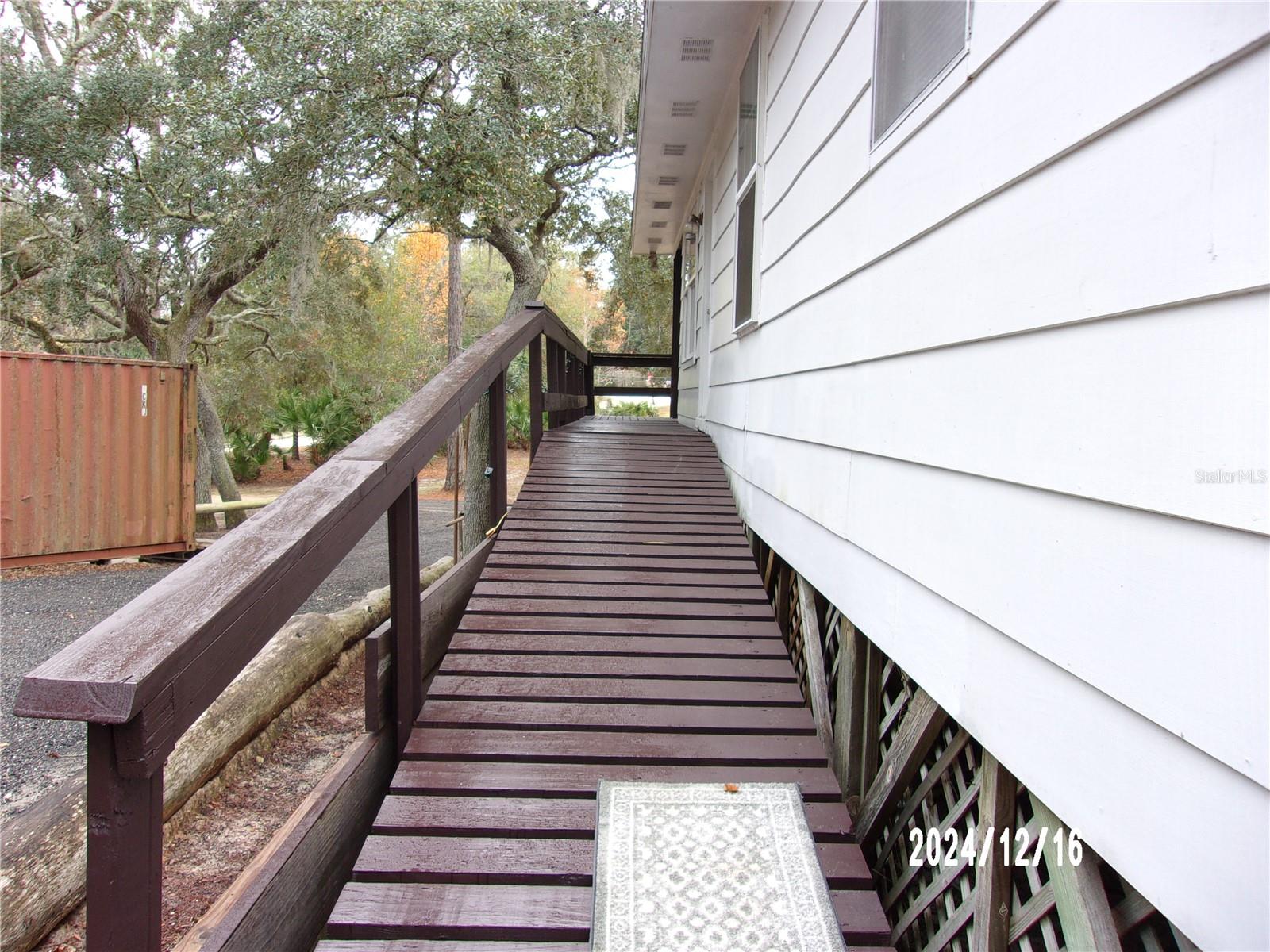 17935 SE 10TH PL, SILVER SPRINGS, FL — photo 36