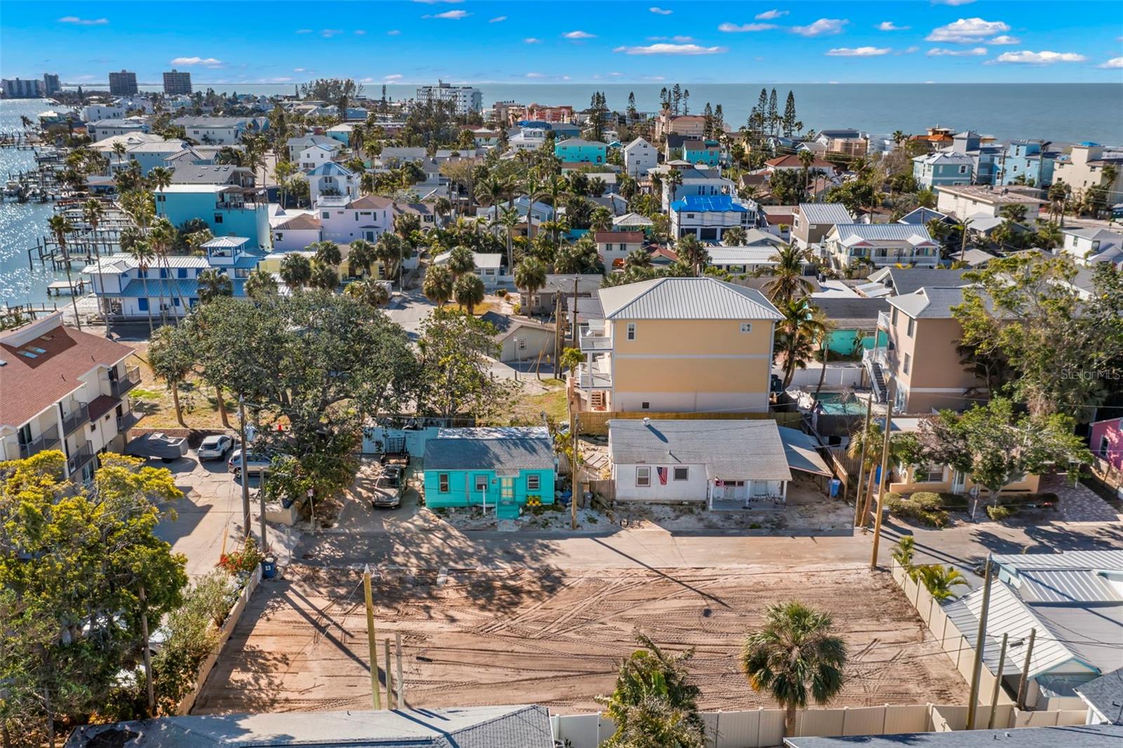 140 92ND AVE, TREASURE ISLAND, FL