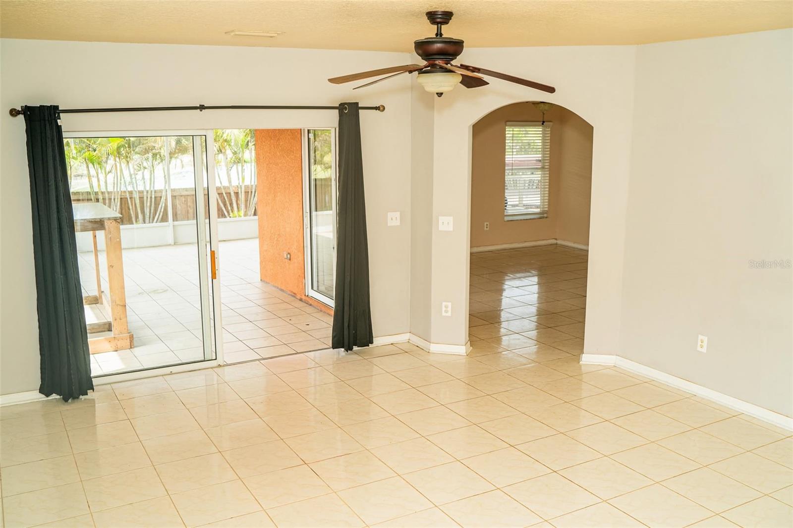 731 CRISTELLE JEAN DR, RUSKIN, FL — photo 8