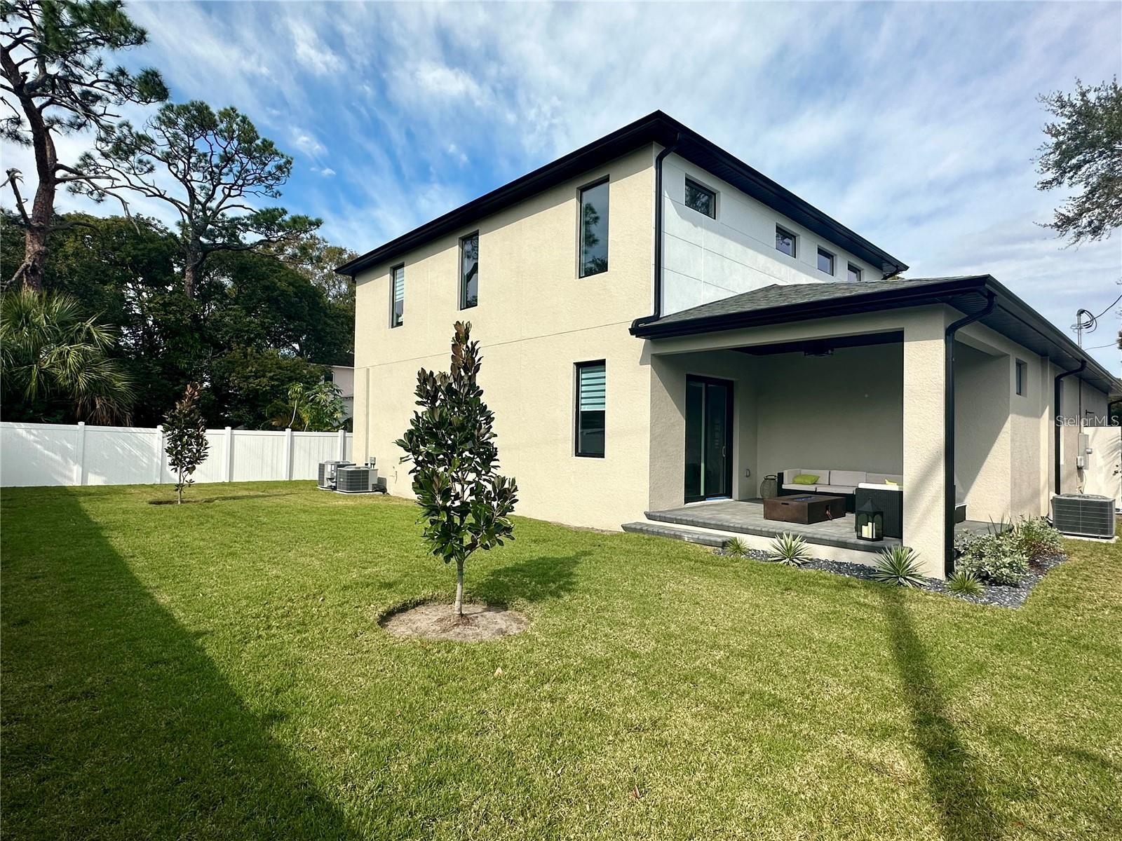 6524 6TH AVE N, ST PETERSBURG, FL — photo 41