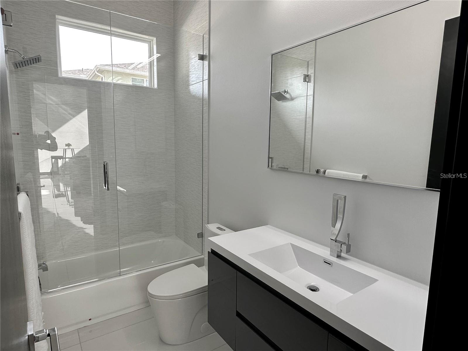 6524 6TH AVE N, ST PETERSBURG, FL — photo 38