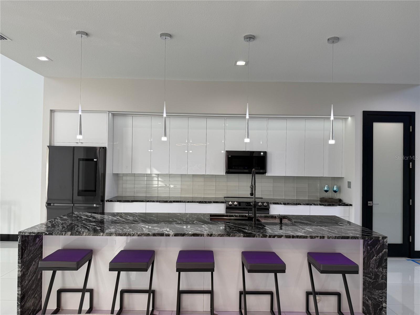 6524 6TH AVE N, ST PETERSBURG, FL — photo 14
