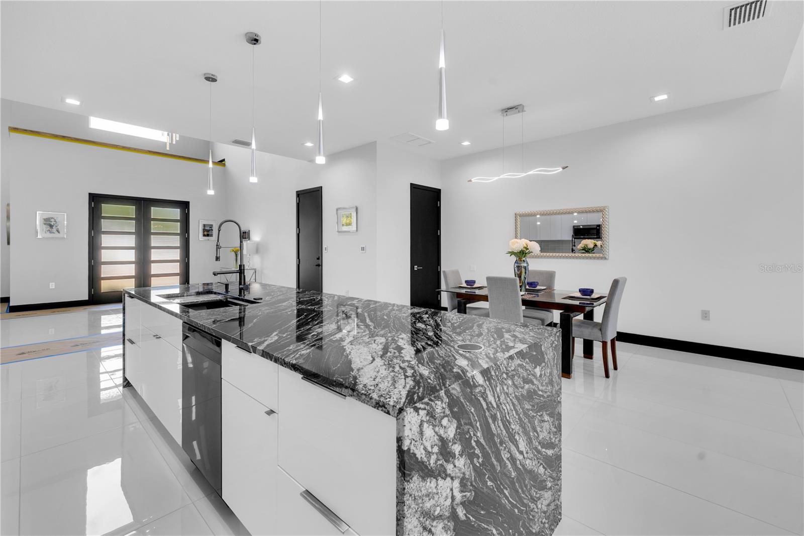 6524 6TH AVE N, ST PETERSBURG, FL — photo 16