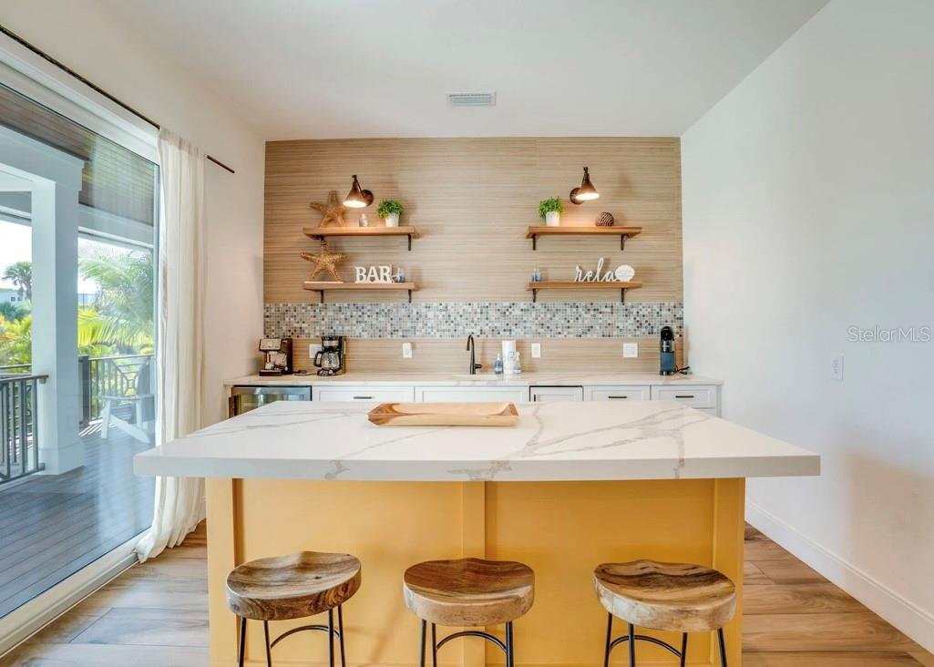 9403 GULF DR, ANNA MARIA, FL — photo 10