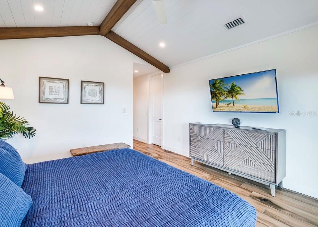 9403 GULF DR, ANNA MARIA, FL — photo 12