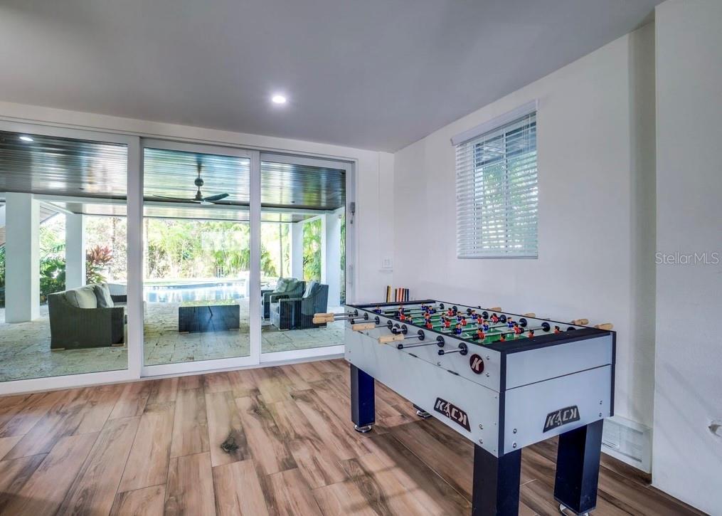 9403 GULF DR, ANNA MARIA, FL — photo 21