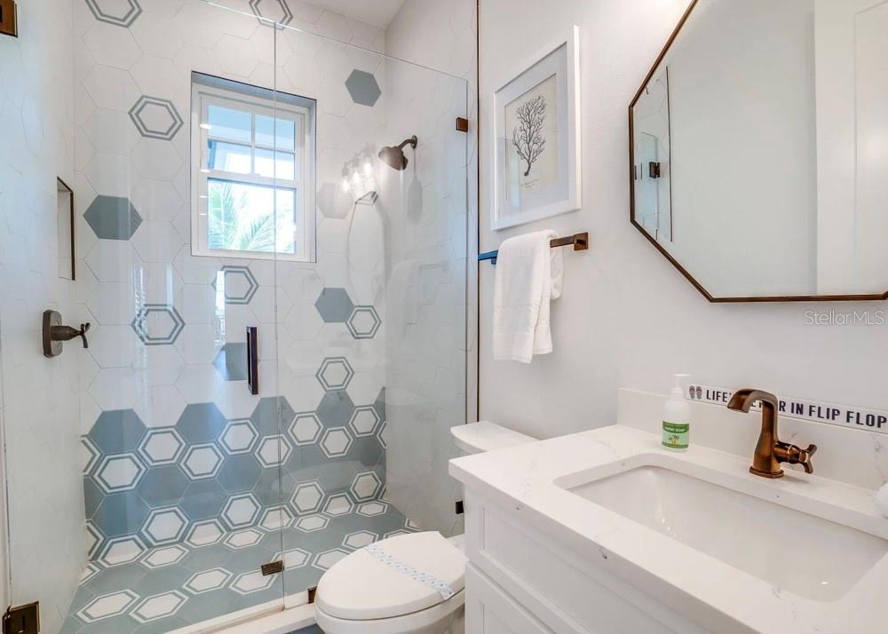 9403 GULF DR, ANNA MARIA, FL — photo 24