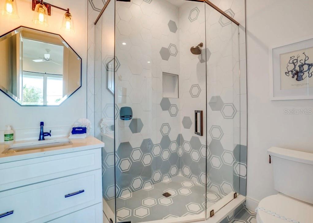9403 GULF DR, ANNA MARIA, FL — photo 26