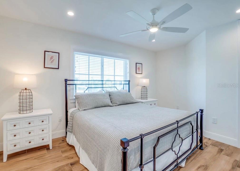 9403 GULF DR, ANNA MARIA, FL — photo 34