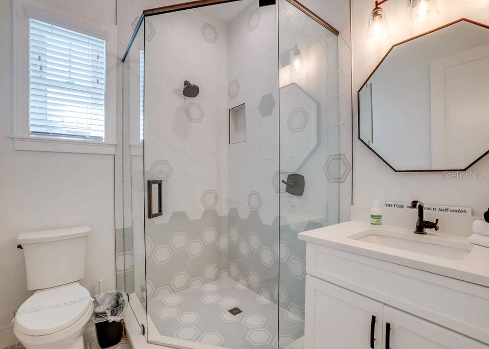 9403 GULF DR, ANNA MARIA, FL — photo 38