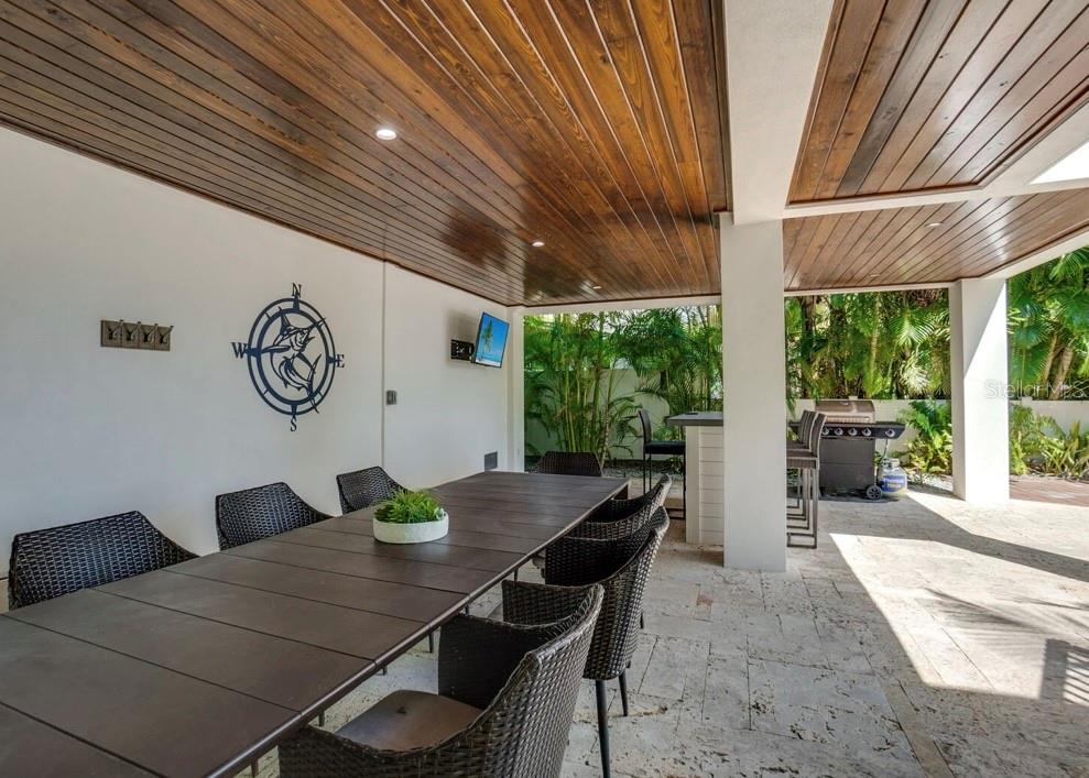 9403 GULF DR, ANNA MARIA, FL — photo 48