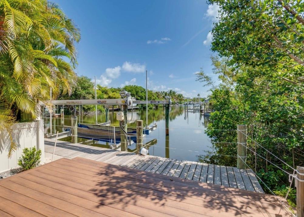 9403 GULF DR, ANNA MARIA, FL — photo 52