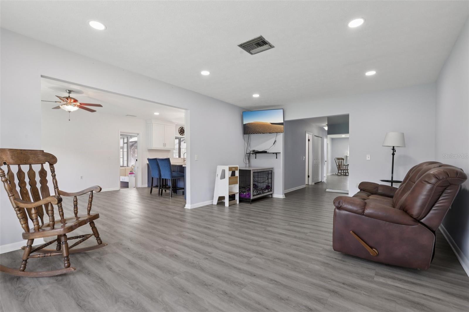 1009 BLACK KNIGHT DR, VALRICO, FL — photo 14