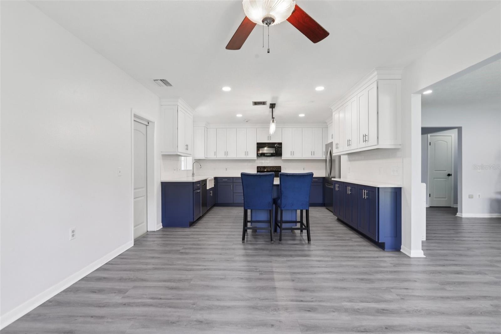1009 BLACK KNIGHT DR, VALRICO, FL — photo 18